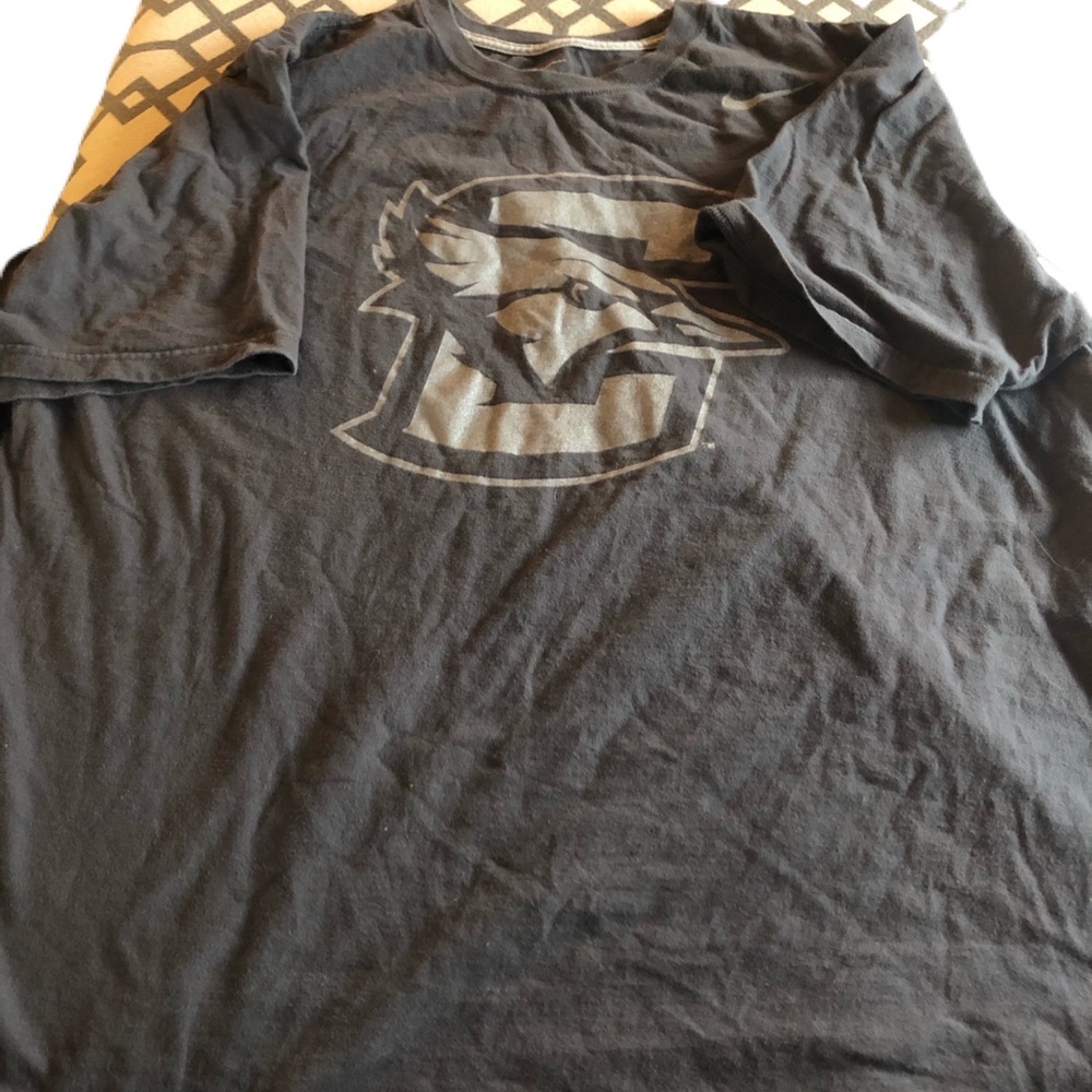 Men’s black xxl tee Nike creighton cardinals top